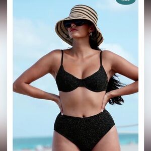 Andie Bermuda Top Black Sparkle